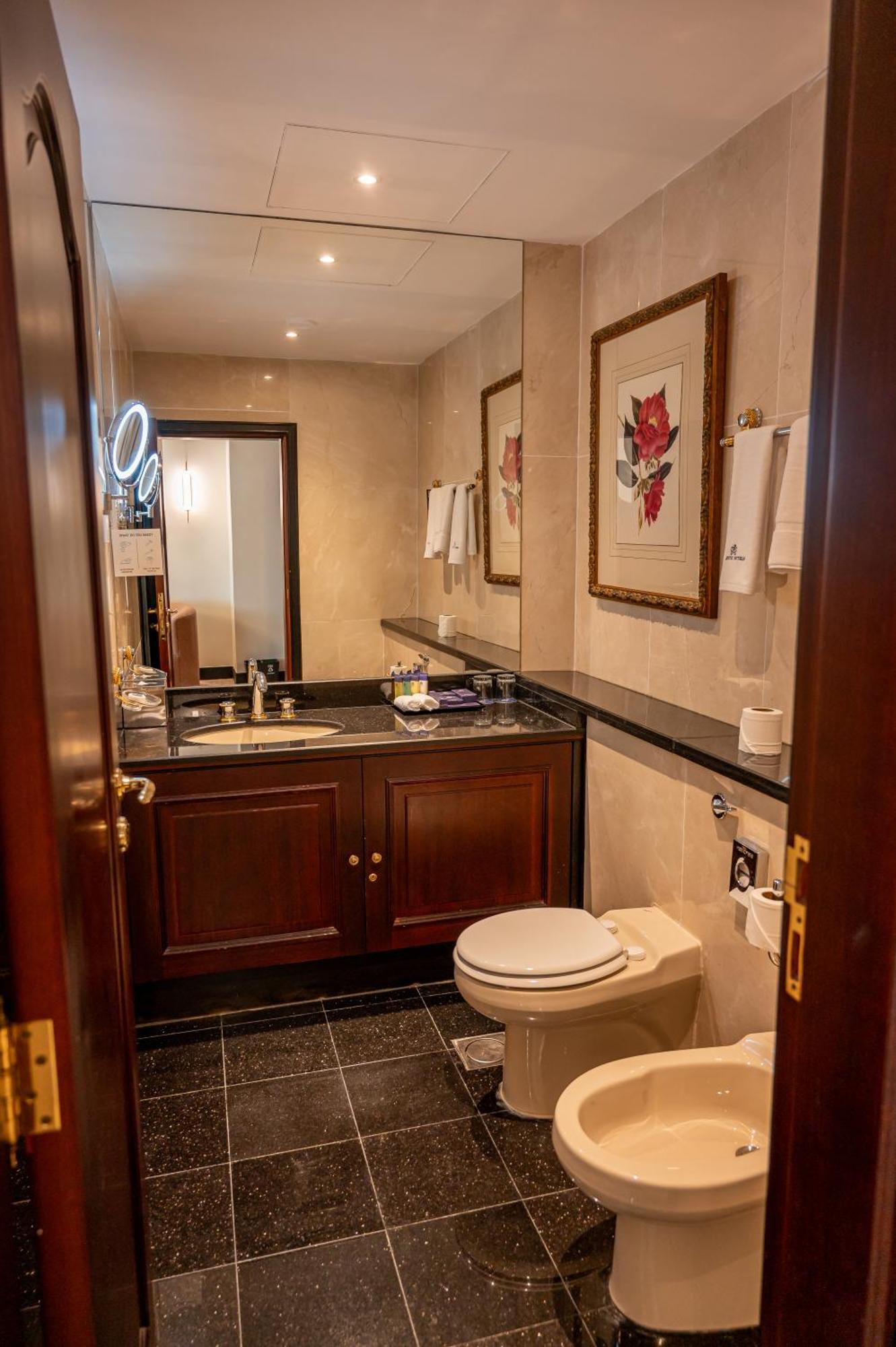 Majestic Cove Hotel - Formerly Le Meridien Fairway Dubai Ngoại thất bức ảnh