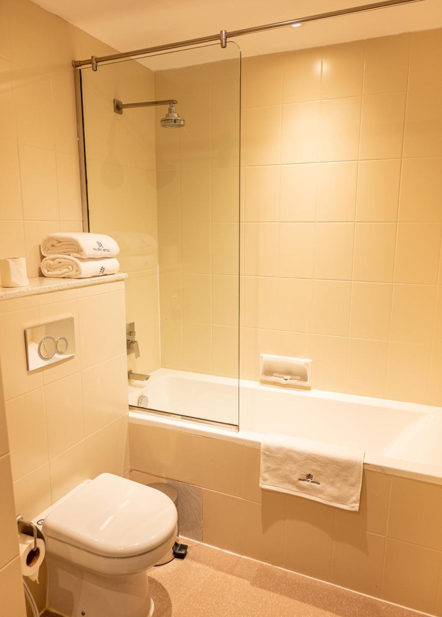 Majestic Cove Hotel - Formerly Le Meridien Fairway Dubai Ngoại thất bức ảnh