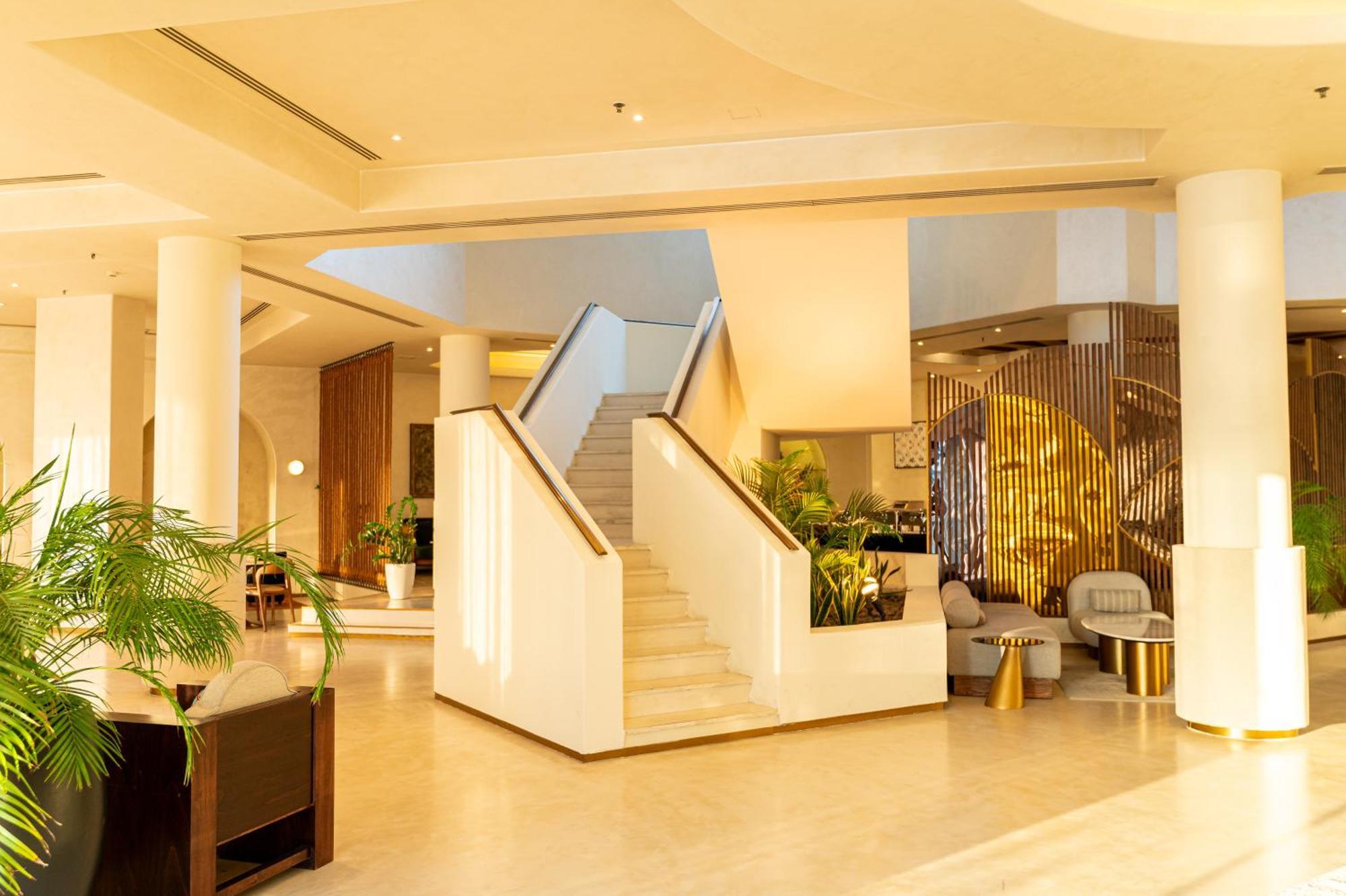 Majestic Cove Hotel - Formerly Le Meridien Fairway Dubai Ngoại thất bức ảnh