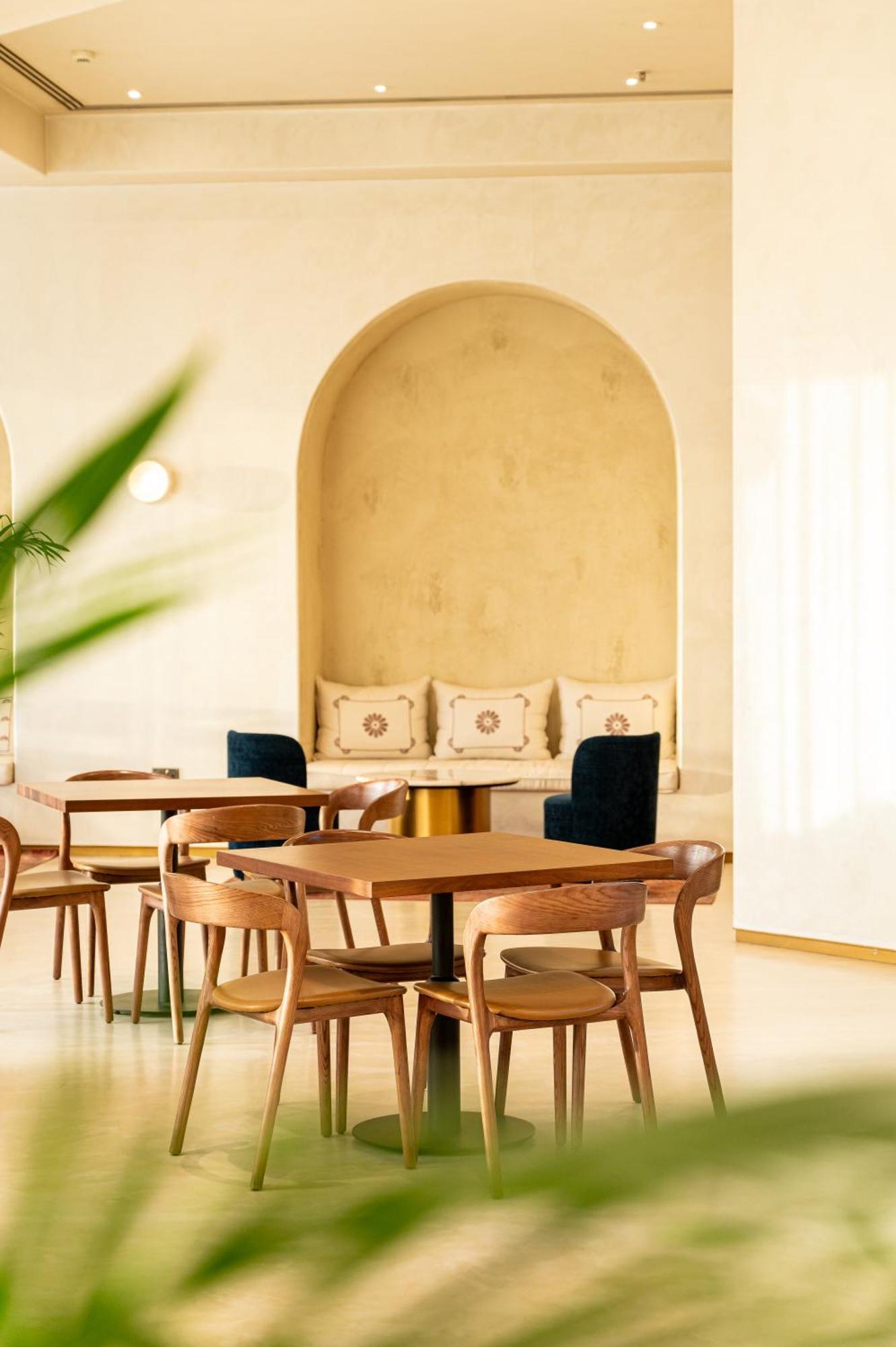 Majestic Cove Hotel - Formerly Le Meridien Fairway Dubai Ngoại thất bức ảnh