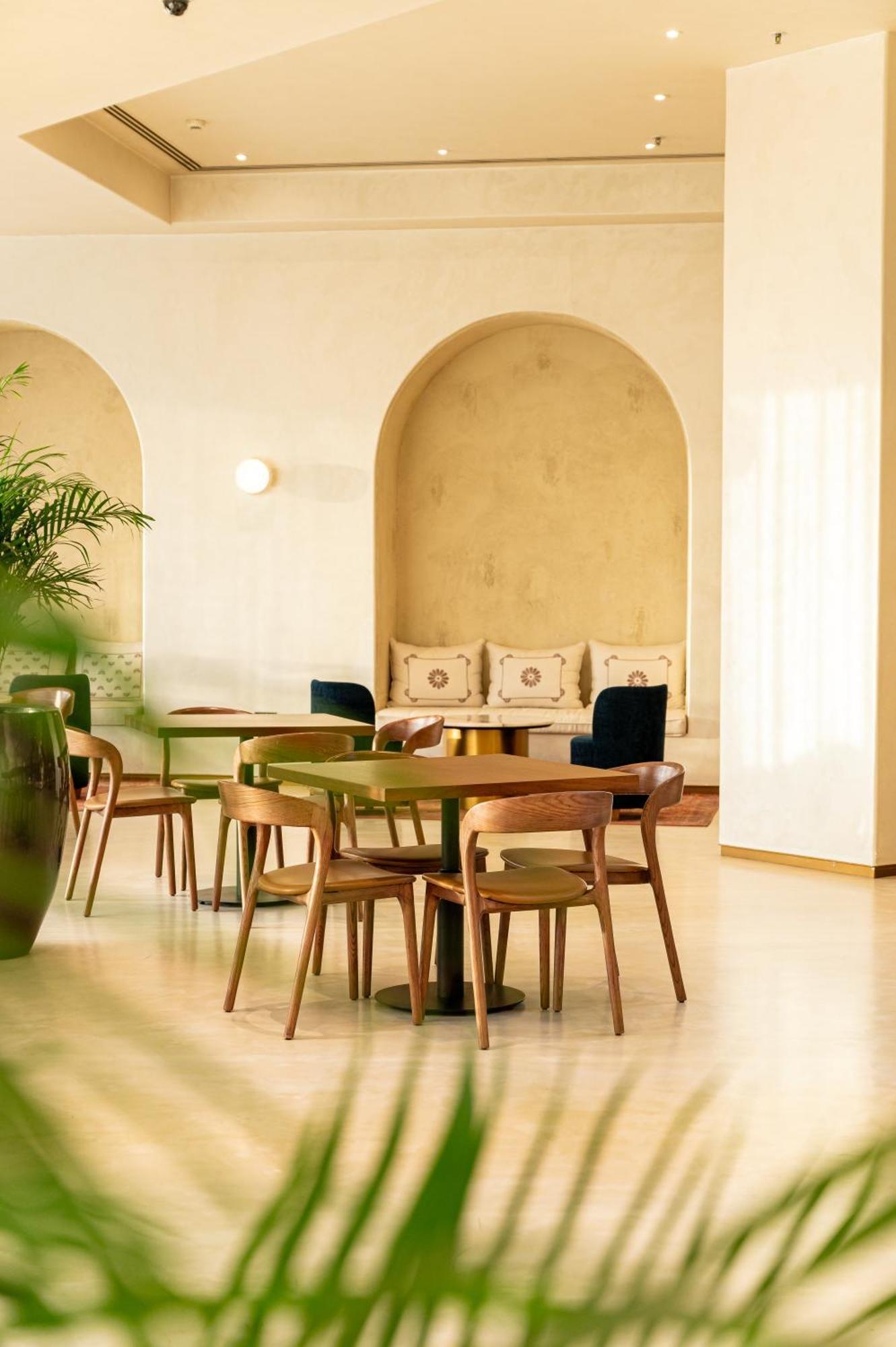 Majestic Cove Hotel - Formerly Le Meridien Fairway Dubai Ngoại thất bức ảnh