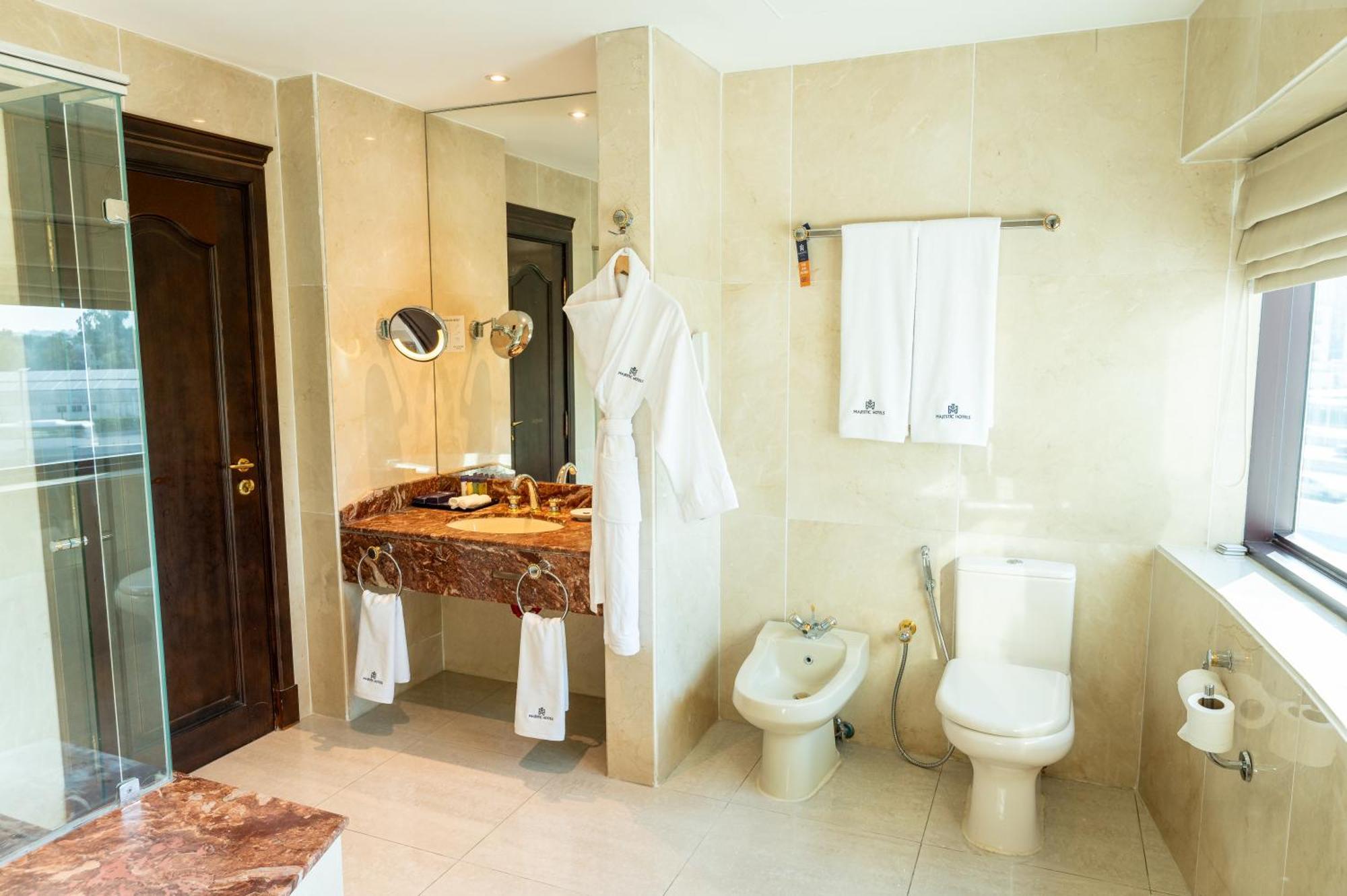 Majestic Cove Hotel - Formerly Le Meridien Fairway Dubai Ngoại thất bức ảnh