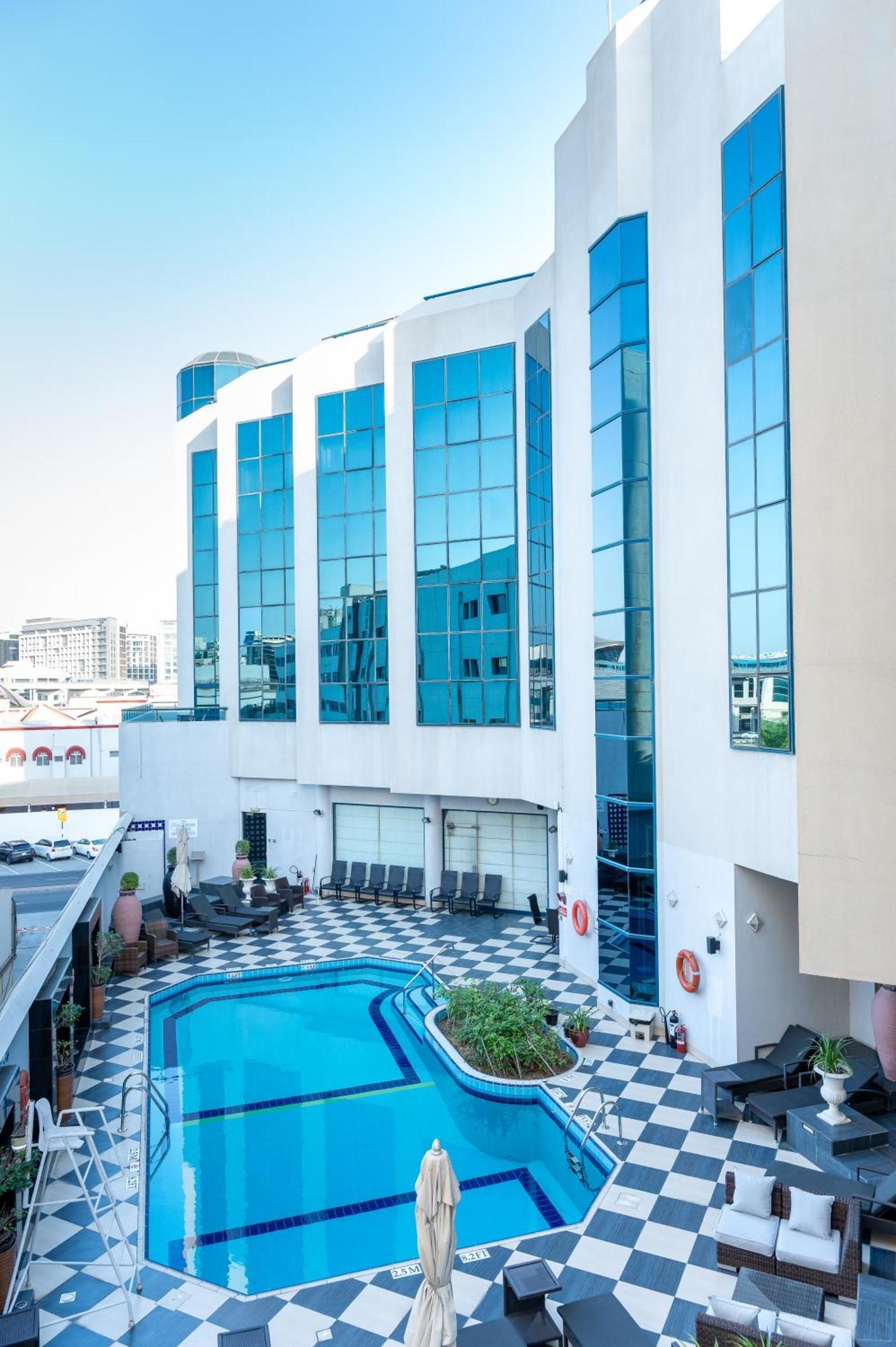 Majestic Cove Hotel - Formerly Le Meridien Fairway Dubai Ngoại thất bức ảnh